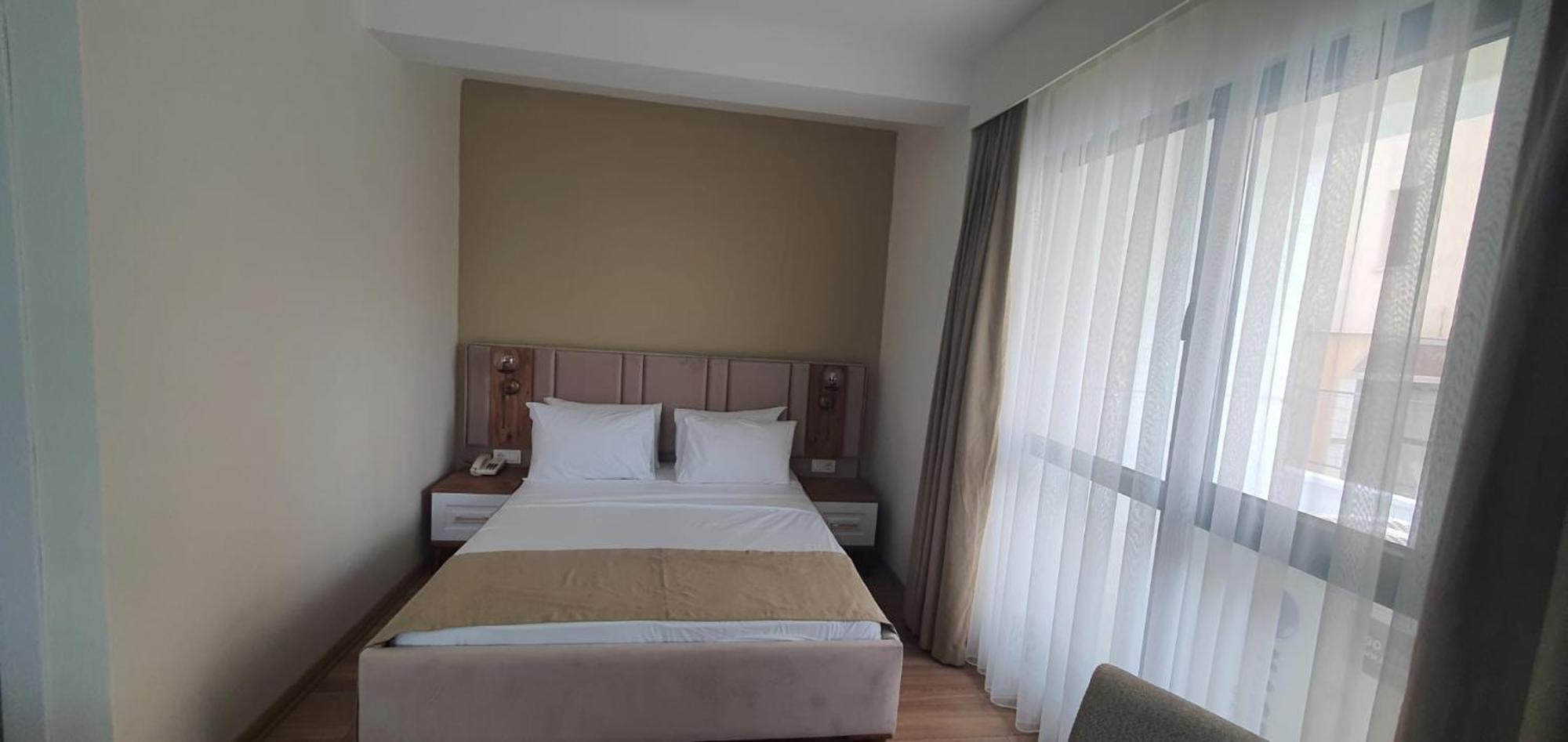 Petra Port Hotel อิสตันบูล ภายนอก รูปภาพ